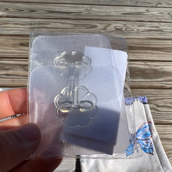 NWT butterflies Wall Tapestry Wall Hanging - Picture 9 of 9